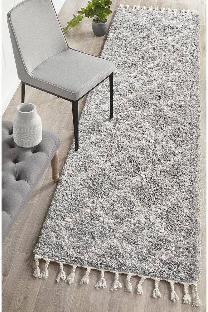 Saffron 33 Silver Runner Rug - ICONIC RUGS