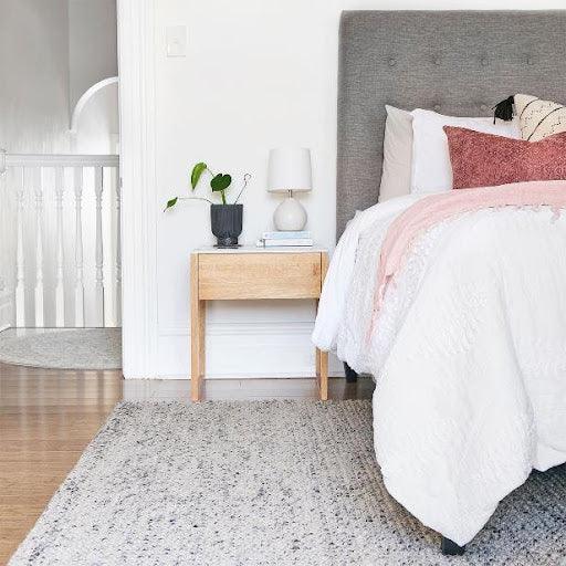 Choosing a rug for your bedroom