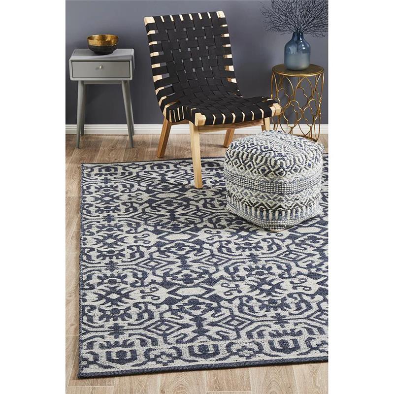 How to Choose the Perfect Rug Under Your Dining Table in 5 Easy Steps