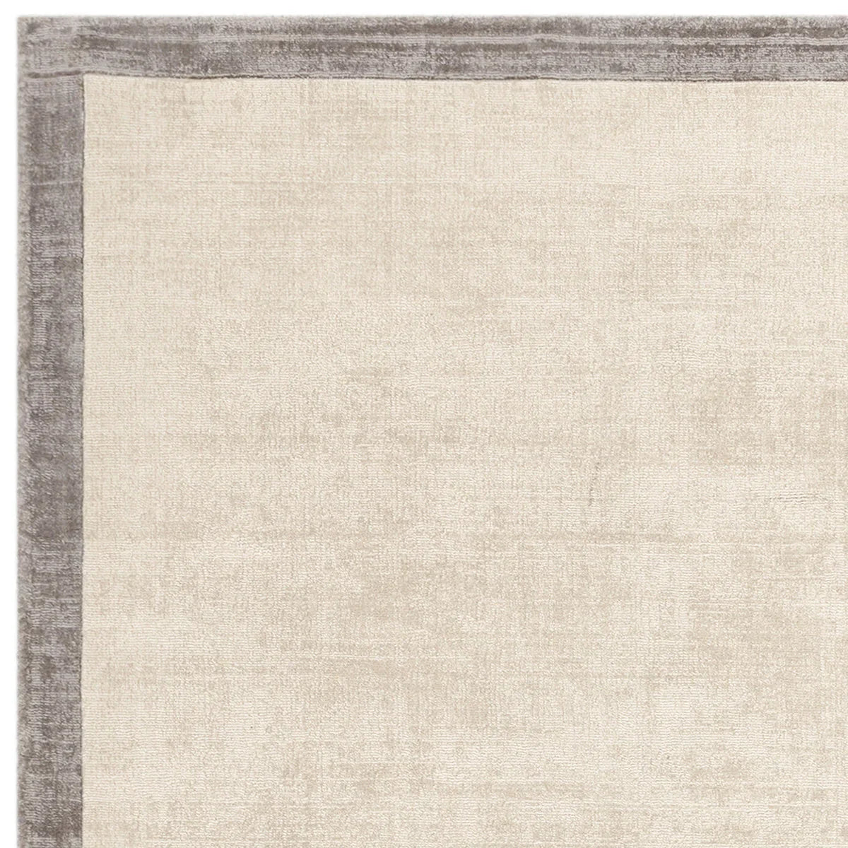 Asiatic Blade Border Putty Silver 07 Rug featuring blade border in putty, silver & cream on cream base, hand-tufted wool