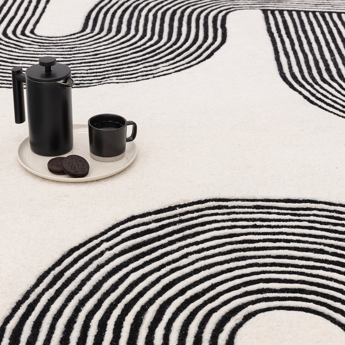 Asiatic Matrix Arches Black Designer Rug