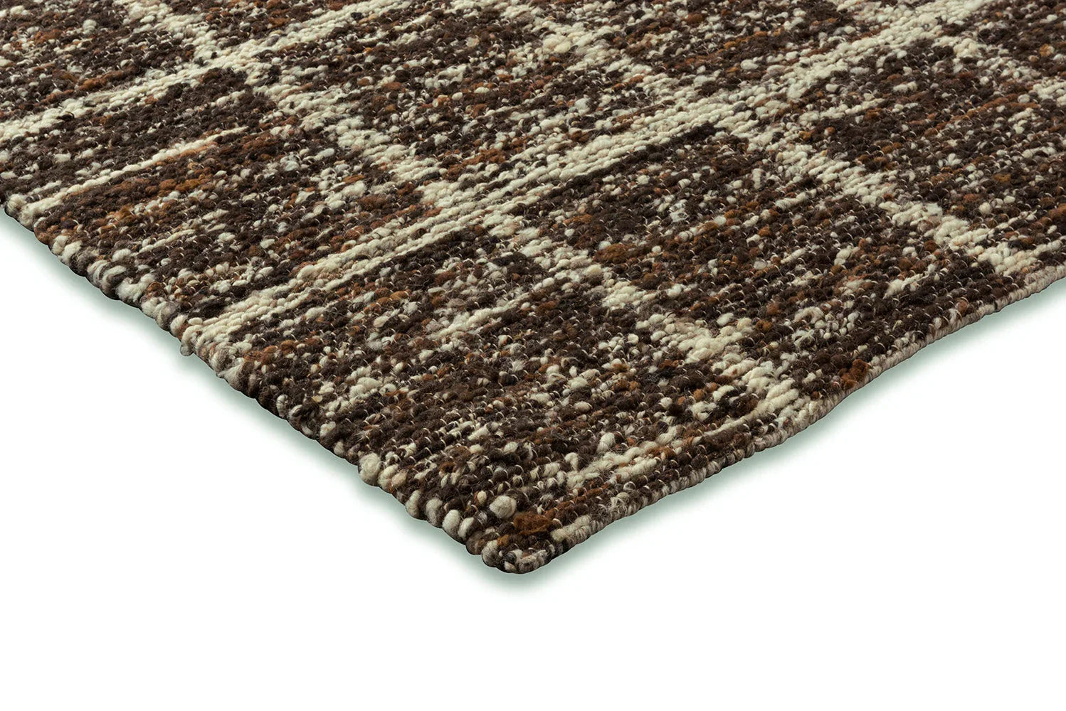 B&C Craft Jack Bear Brown rug featuring shaggy pattern in chocolate brown, cream and ivory on beige background, hand-tufted wool