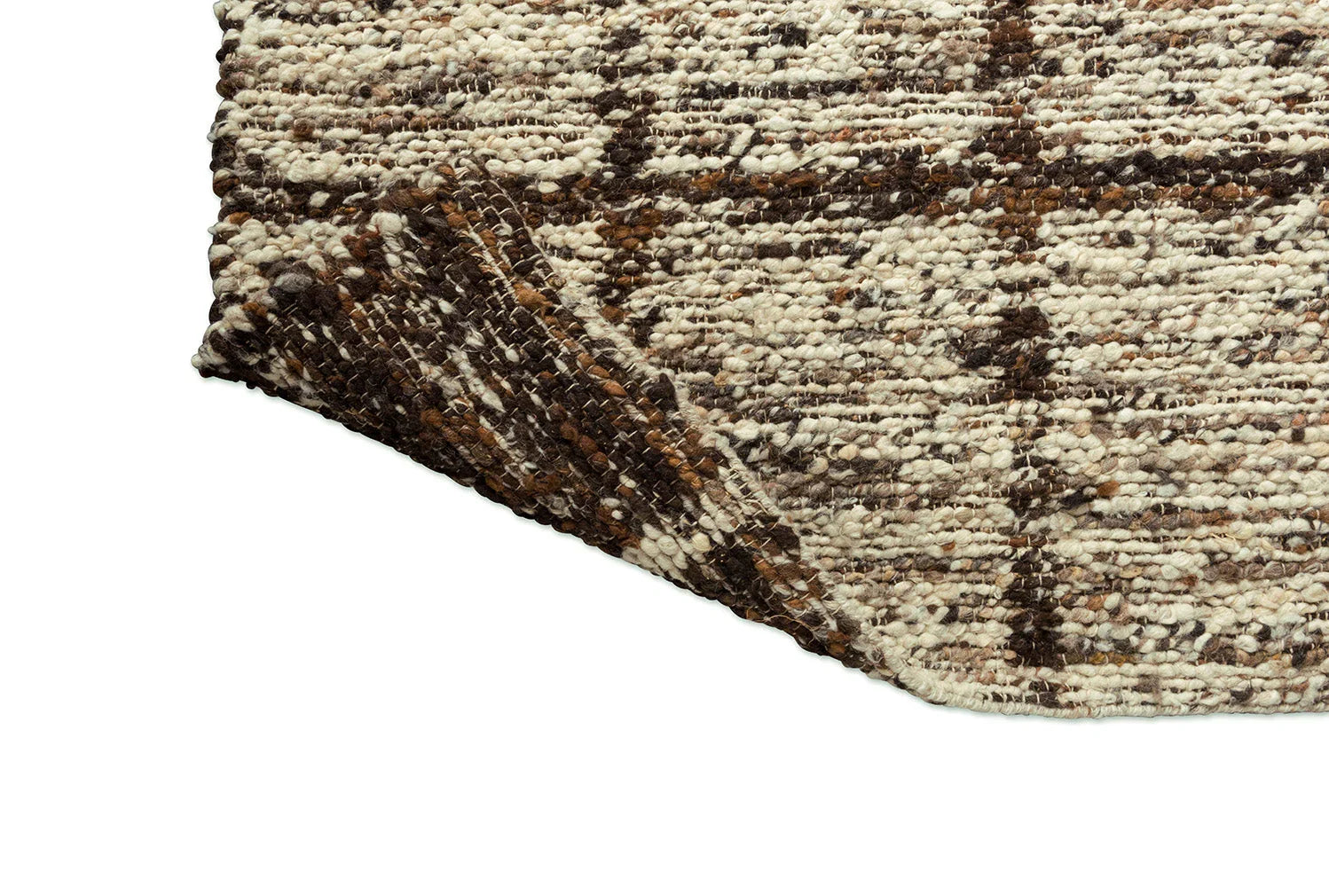 B&C Craft Jack Bear Brown rug featuring chunky shag texture in cream, beige, brown and black on cream background, hand-tufted wool