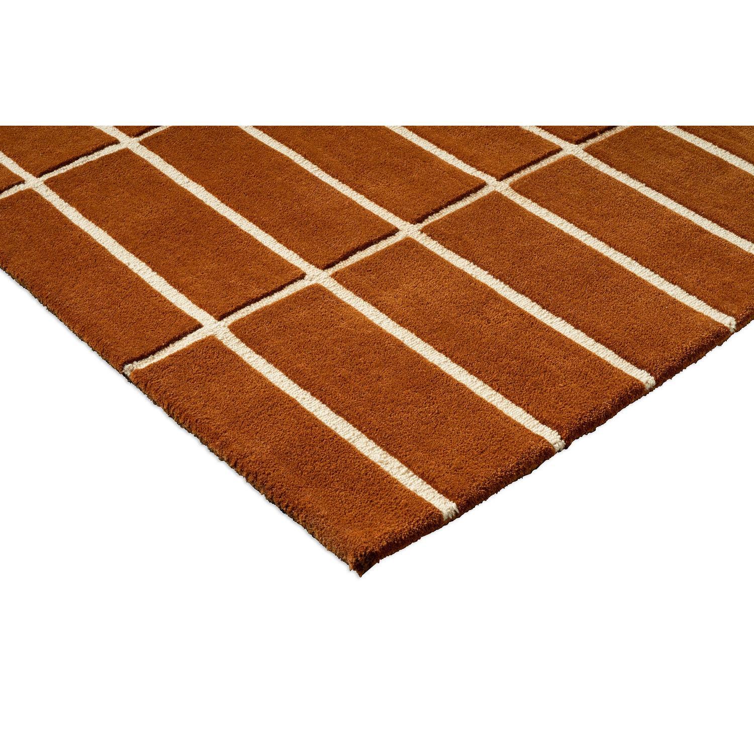Marimekko Tiiliskivi Brown 132905 Rug with grid pattern in dark brown, brown & cream on white background, hand-tufted wool
