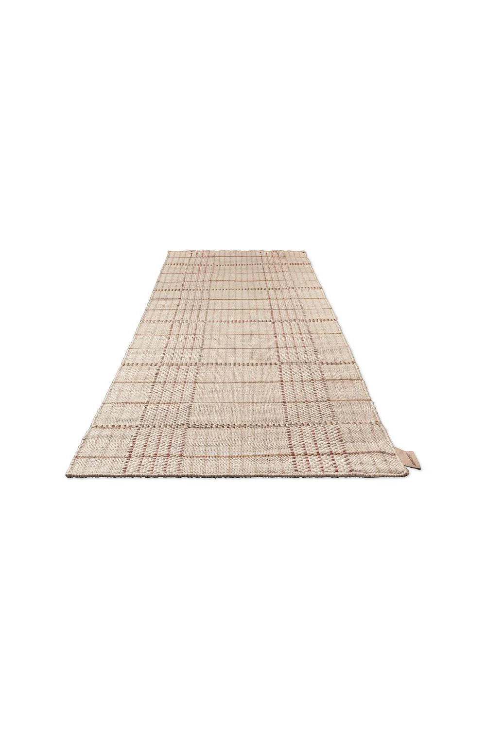 Brink & Campman Zona Terra Stitch Runner Outdoor rug featuring plaid stitch in beige and rust on pale background, power-loomed polypropylene