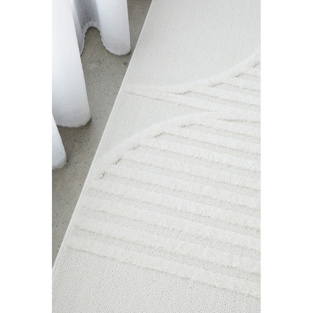 Lotus Leo White Runner Rug