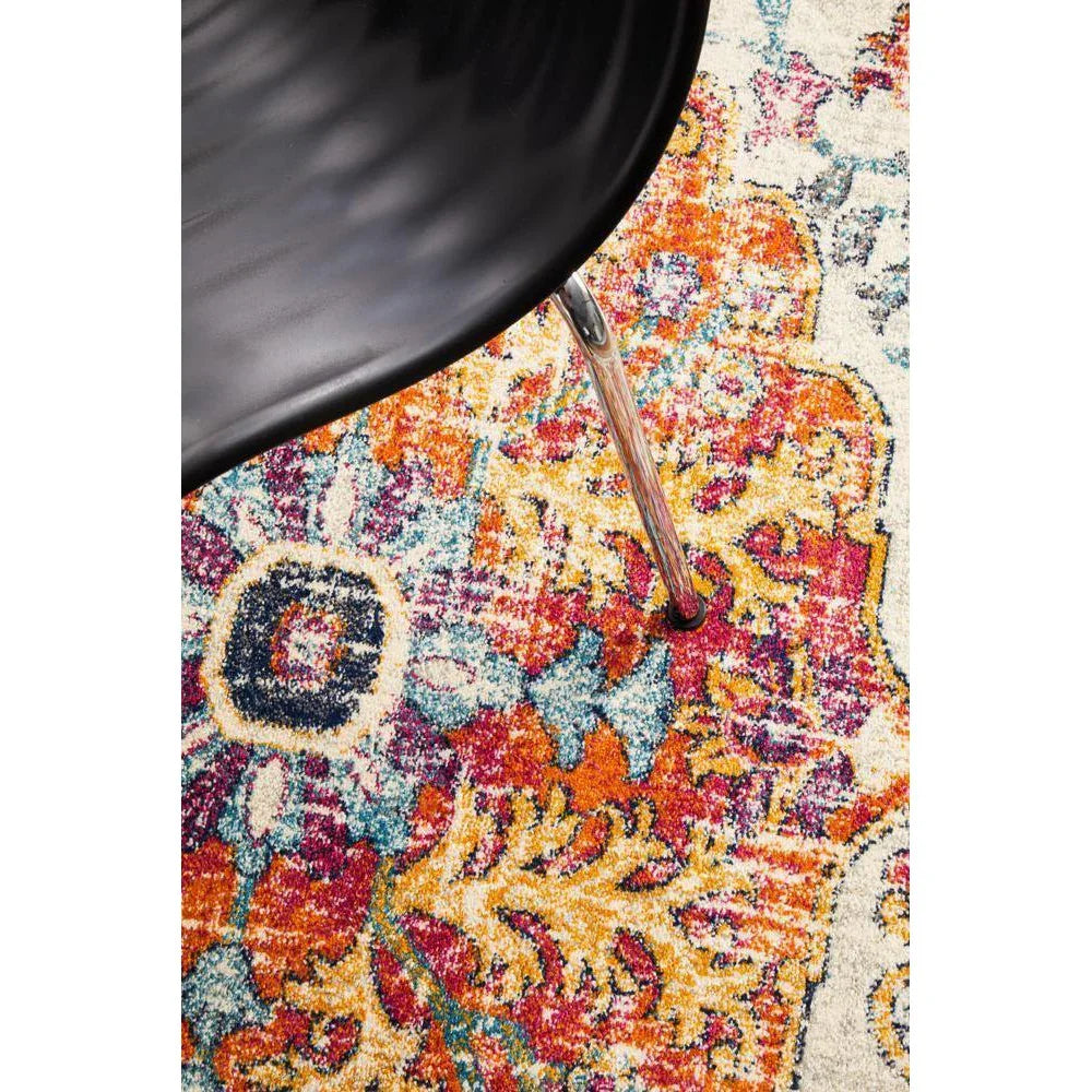 Evoke Carnival White Transitional Round Rug - ICONIC RUGS