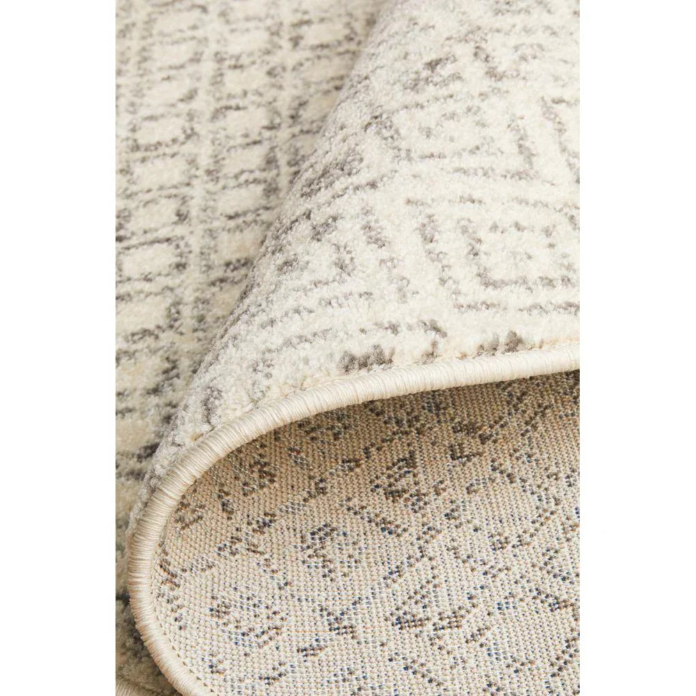 Evoke Diamond Grey Transitional Round Rug - ICONIC RUGS