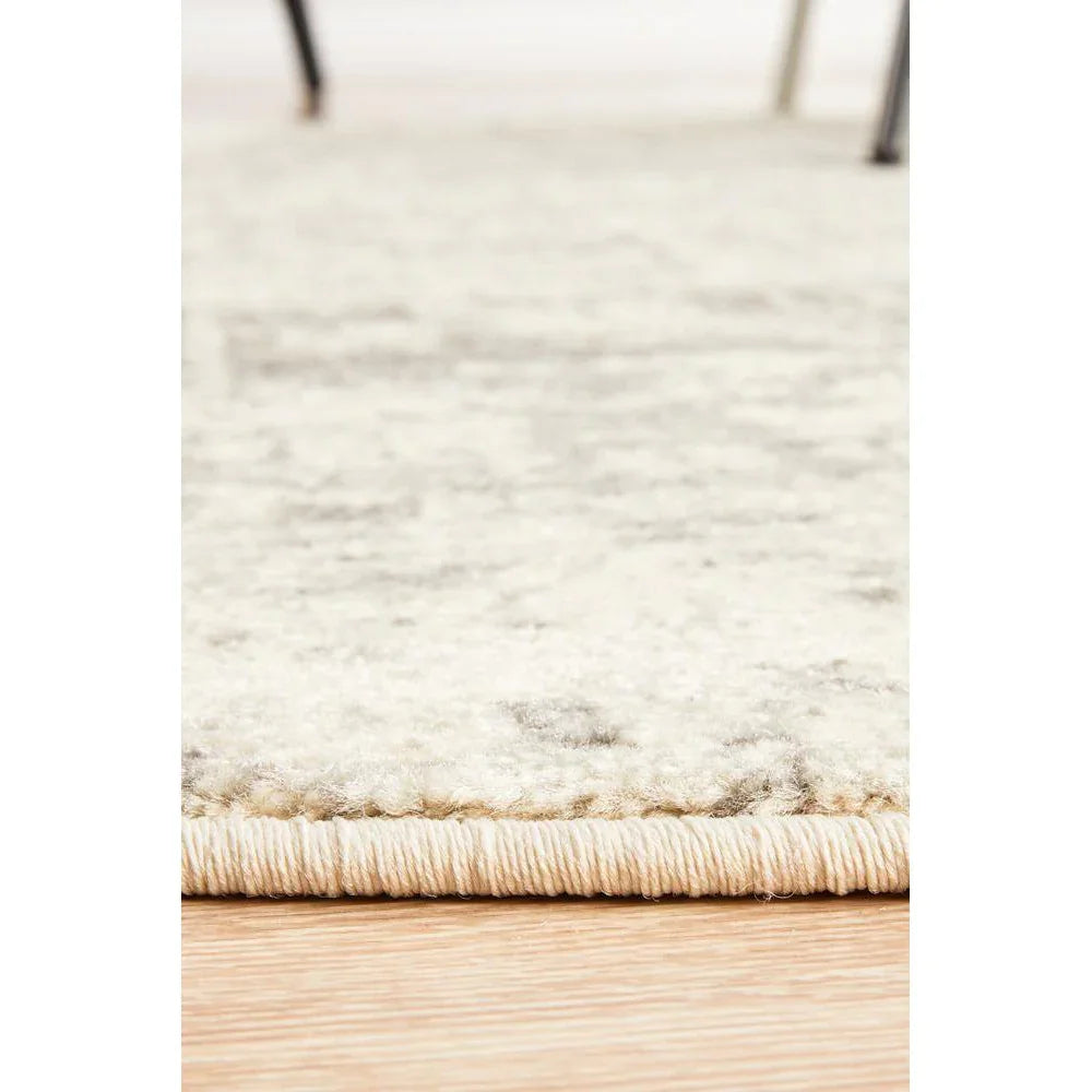 Evoke Dream White Silver Transitional Round Rug - ICONIC RUGS