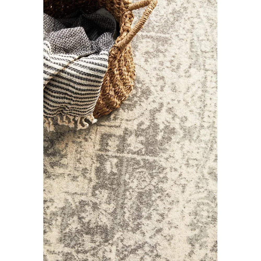 Evoke Dream White Silver Transitional Round Rug - ICONIC RUGS