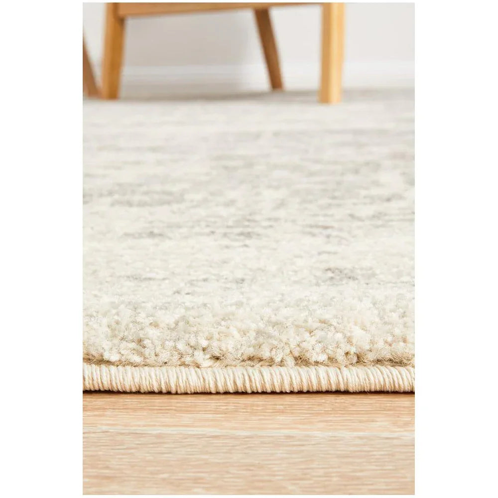 Evoke Dream White Silver Transitional Rug - ICONIC RUGS