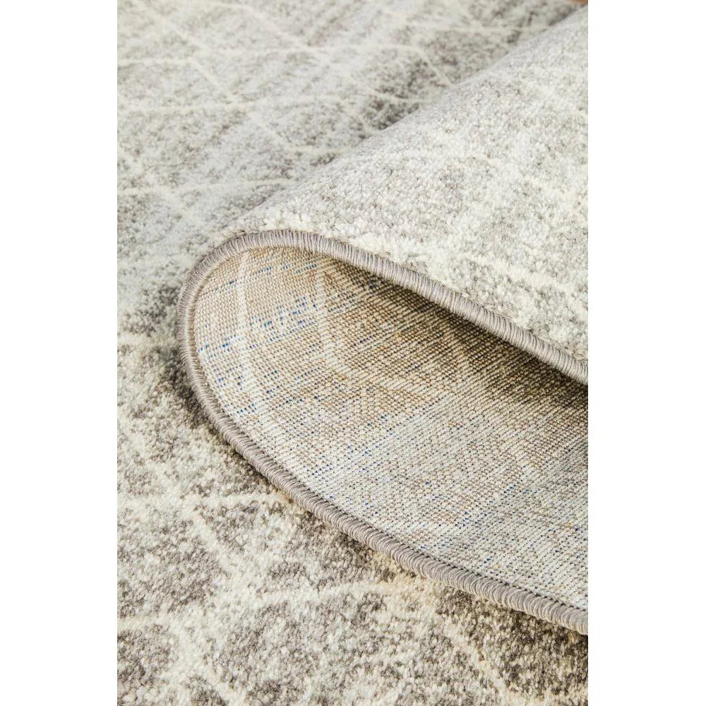 Evoke Remy Silver Transitional Runner Rug - ICONIC RUGS