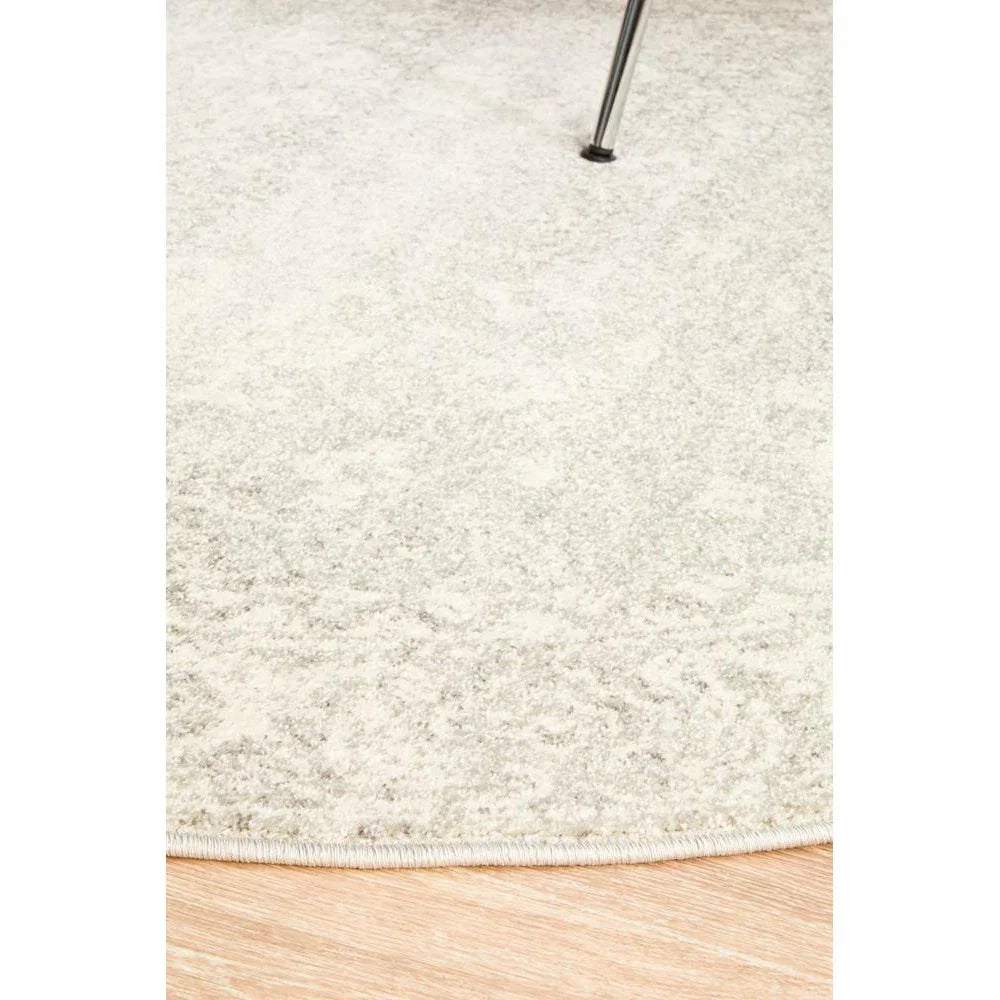 Evoke Shine Silver Transitional Round Rug - ICONIC RUGS