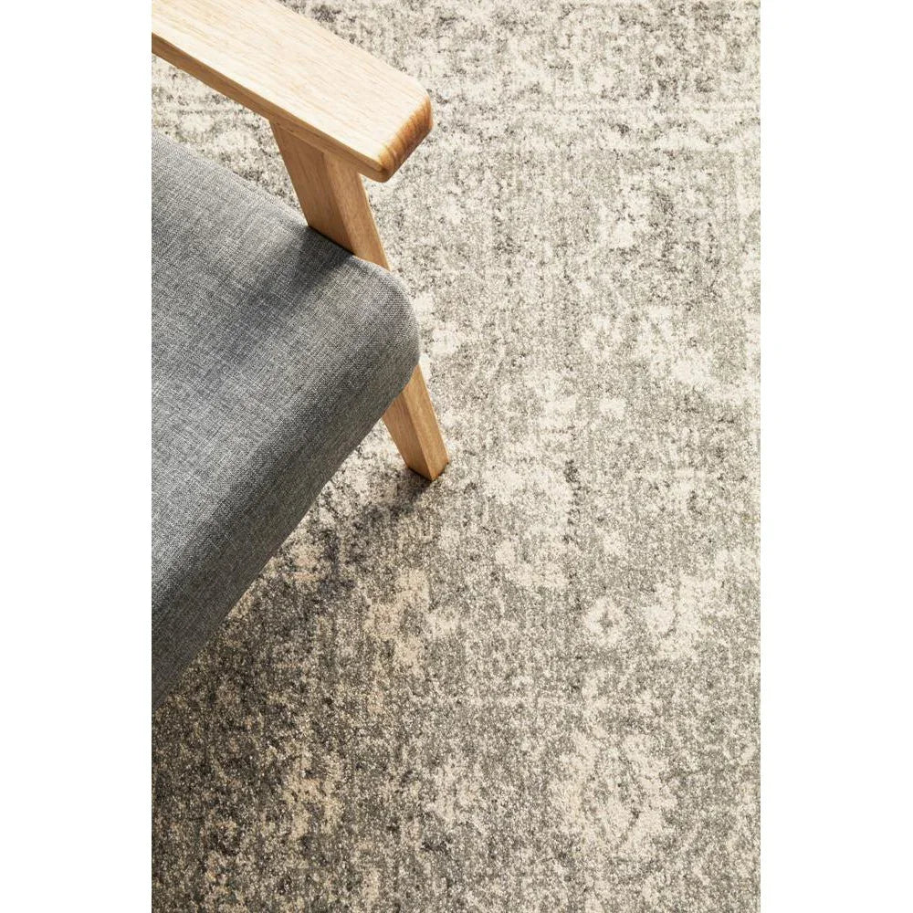 Evoke Shine Silver Transitional Rug - ICONIC RUGS