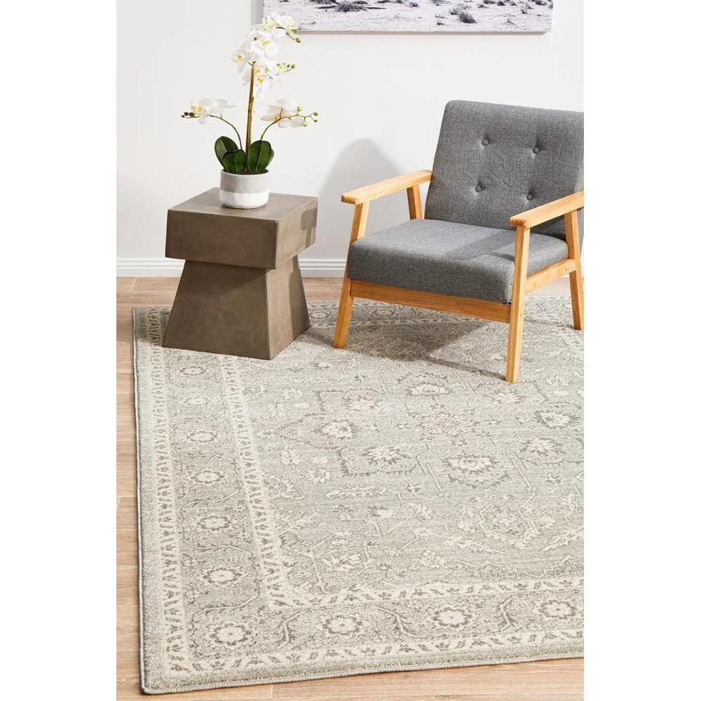 Evoke Silver Flower Transitional Rug - ICONIC RUGS