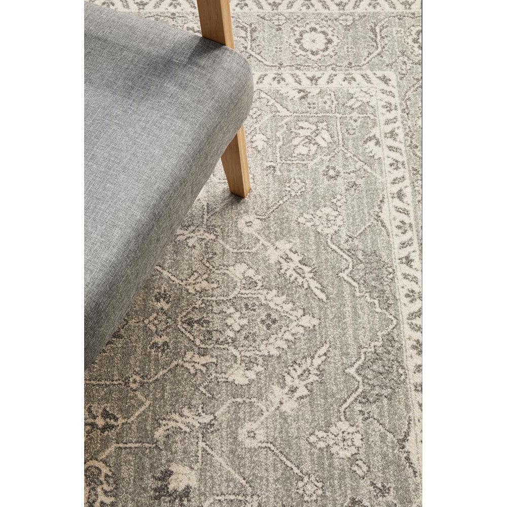 Evoke Silver Flower Transitional Rug - ICONIC RUGS