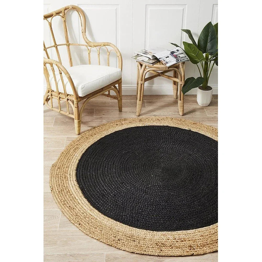 Atrium Polo Round Black - ICONIC RUGS