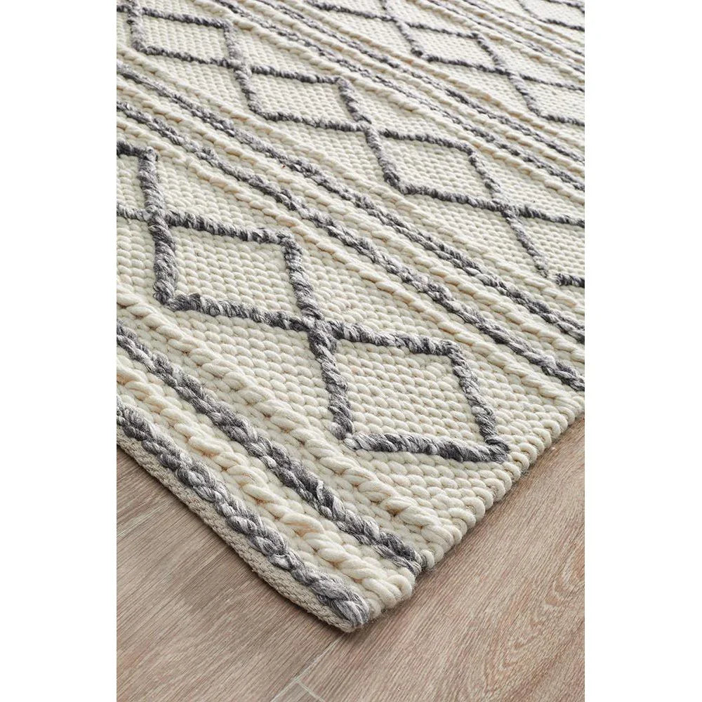 Studio Milly Textured Woollen Rug White Grey - ICONIC RUGS