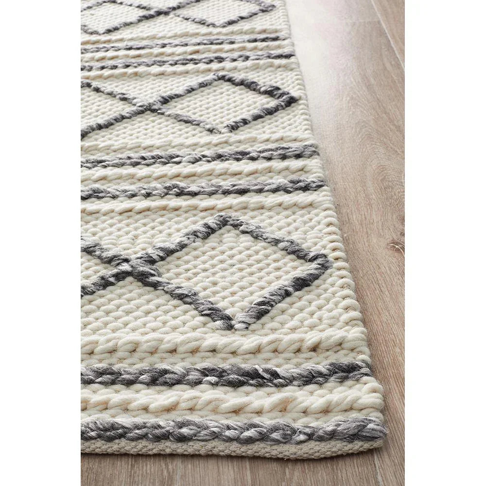 Studio Milly Textured Woollen Rug White Grey - ICONIC RUGS