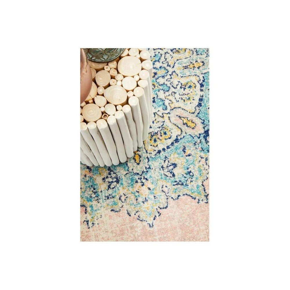 Avenue 706 Flamingo Round Rug - ICONIC RUGS