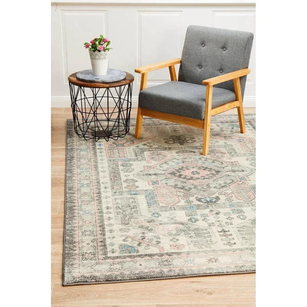 Avenue 704 Silver Rug - ICONIC RUGS