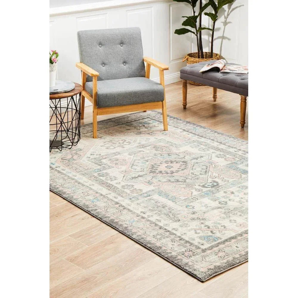 Avenue 704 Silver Rug - ICONIC RUGS