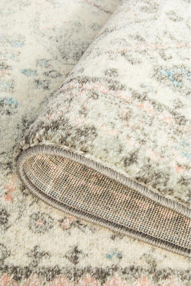Avenue 704 Silver Runner Rug - ICONIC RUGS