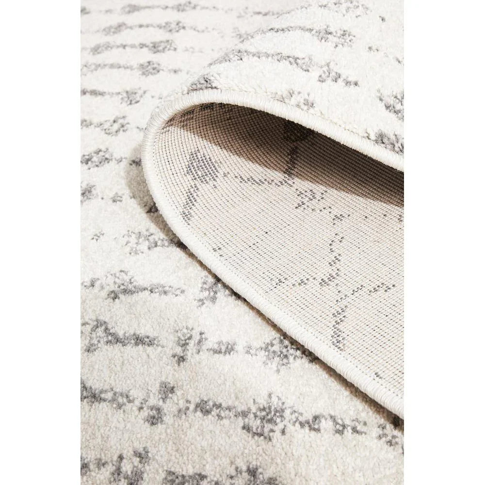 Chrome Elsa Silver Runner Rug - ICONIC RUGS