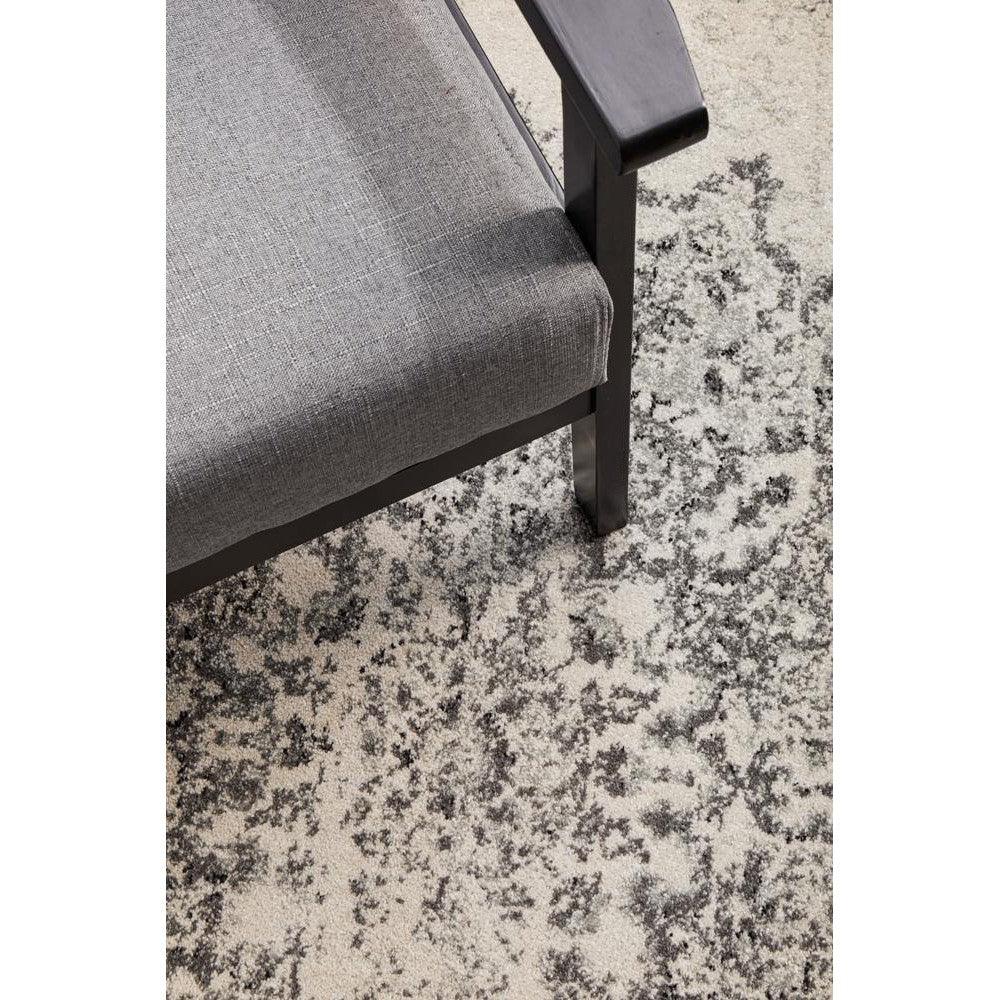 Chrome Rita Silver Round Rug - ICONIC RUGS