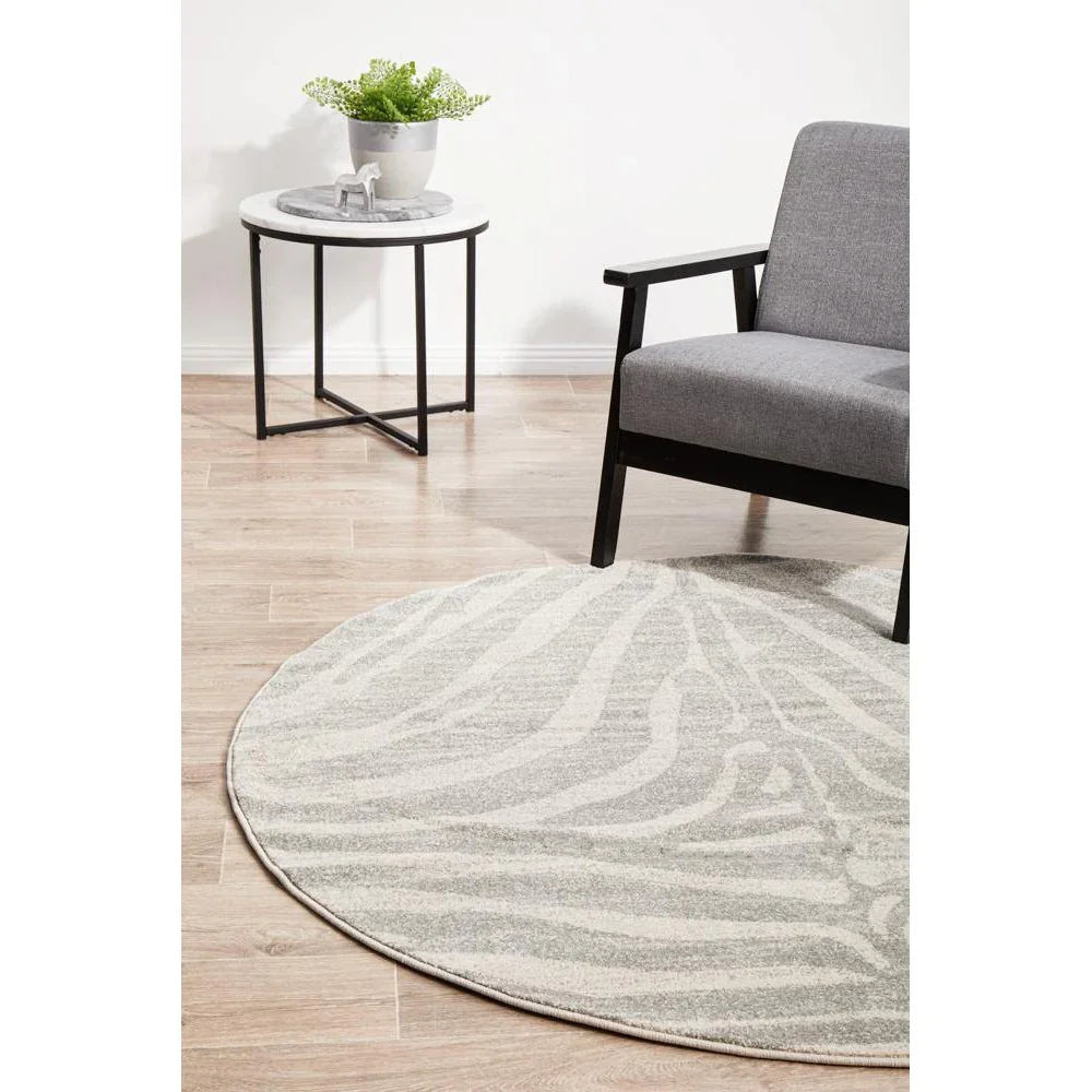 Chrome Savannah Silver Round Rug - ICONIC RUGS