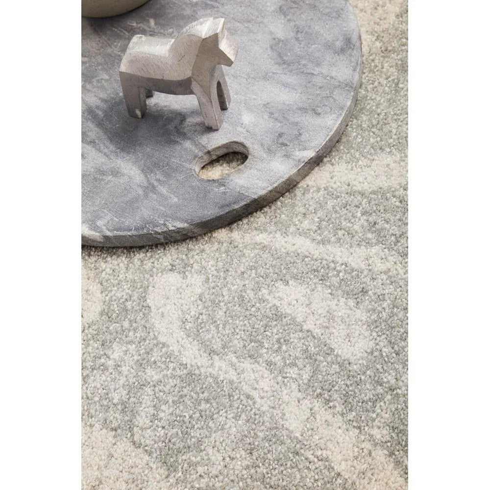 Chrome Savannah Silver Round Rug - ICONIC RUGS