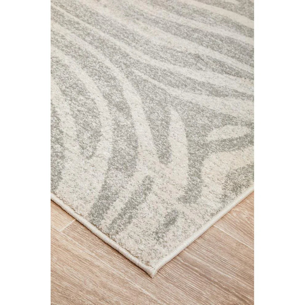 Chrome Savannah Silver Rug - ICONIC RUGS