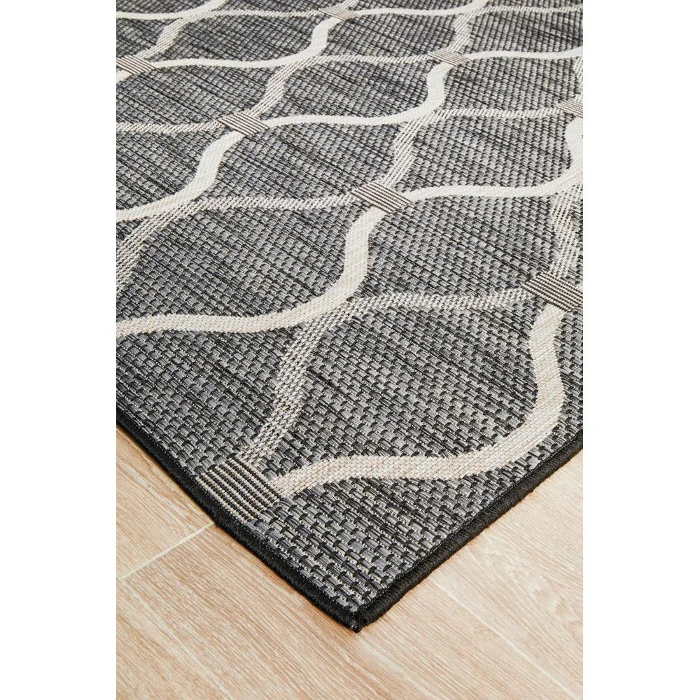 Terrace Black Rug - ICONIC RUGS