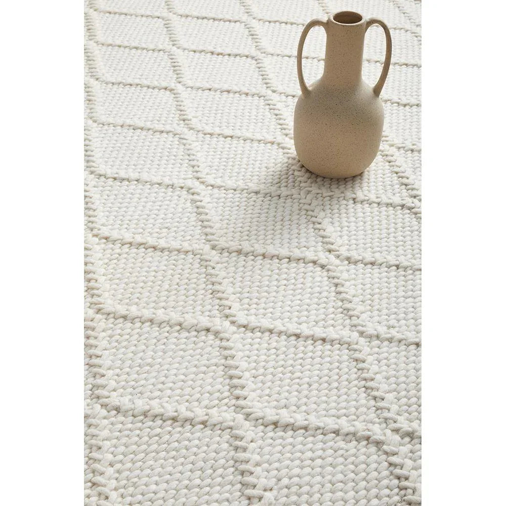 Huxley White Rug - ICONIC RUGS