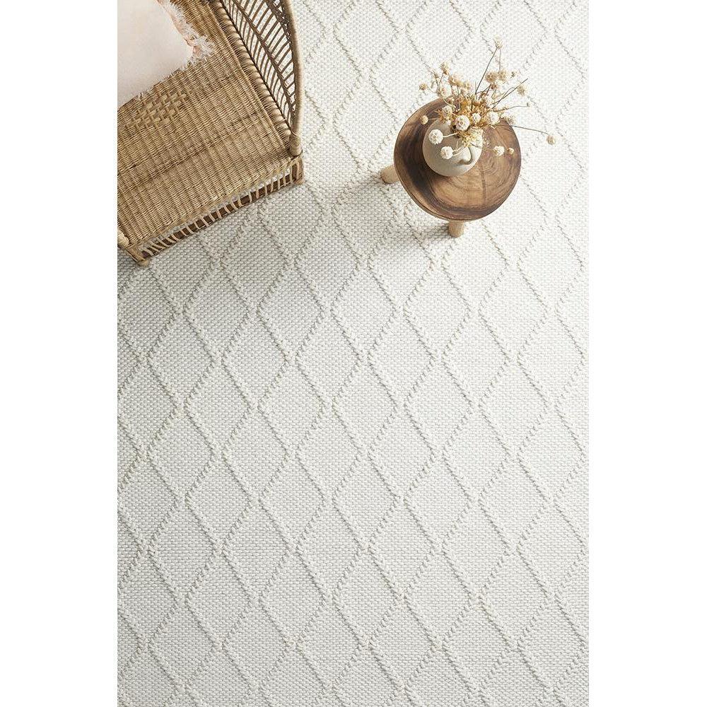 Huxley White Rug - ICONIC RUGS