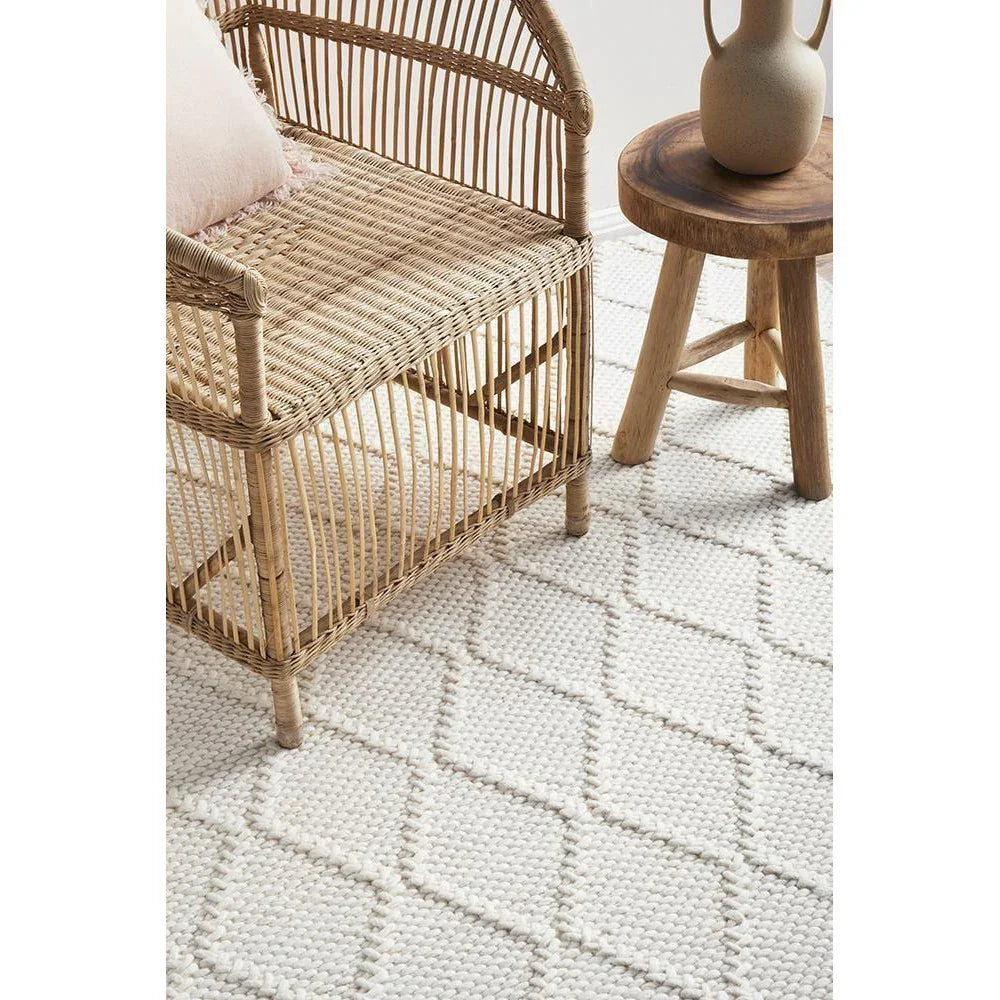Huxley White Rug - ICONIC RUGS