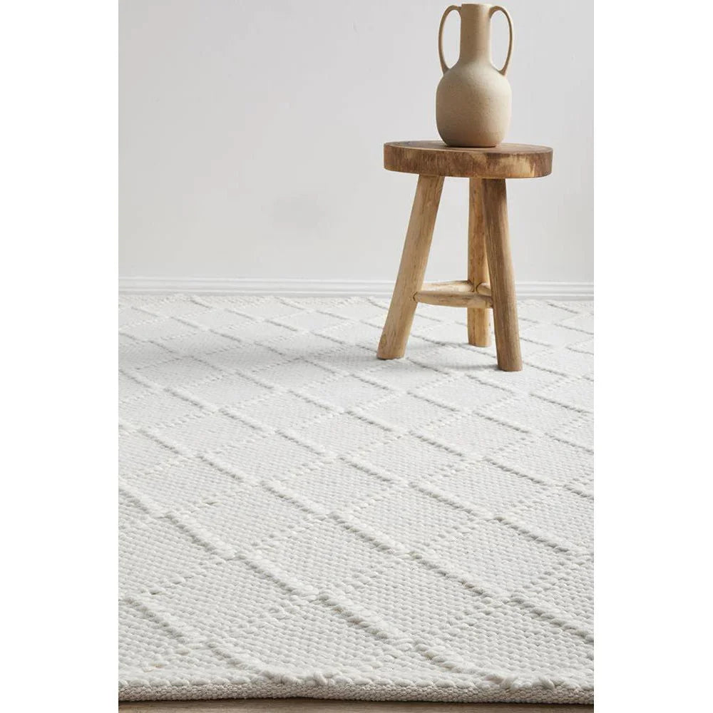 Huxley White Rug - ICONIC RUGS