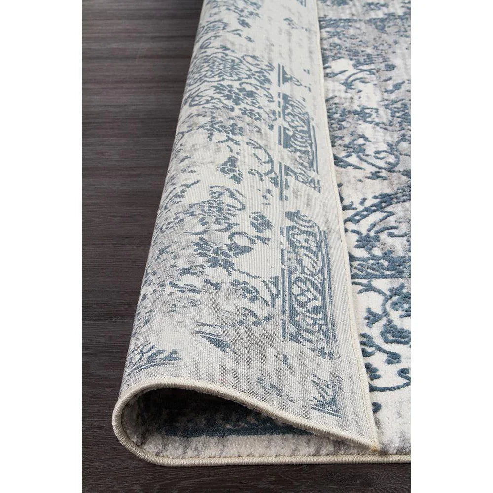 Kendra Yasmin Distressed Transitional Rug White Blue Grey