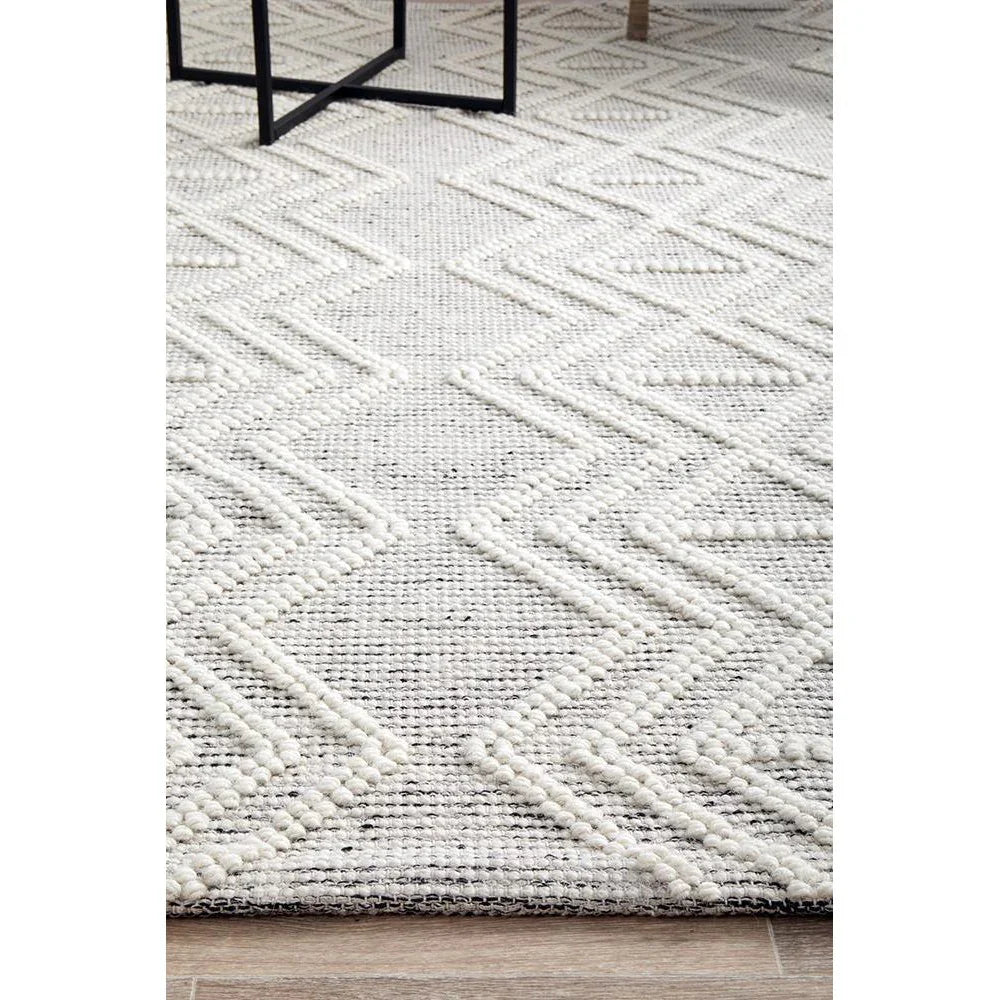 Maison Clara - ICONIC RUGS