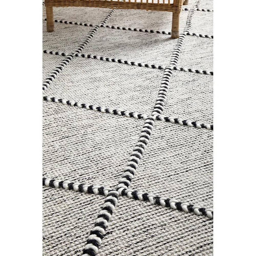 Maison Jasmin - ICONIC RUGS