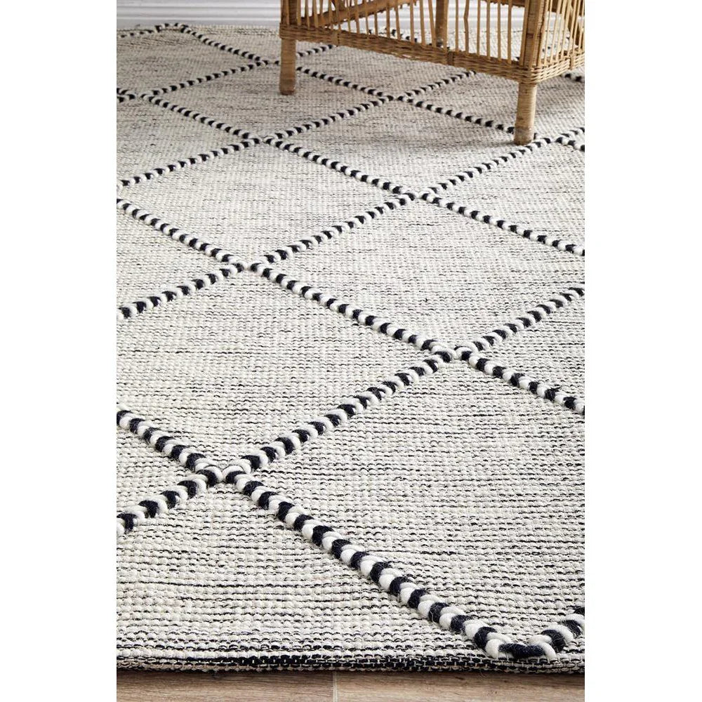 Maison Jasmin - ICONIC RUGS