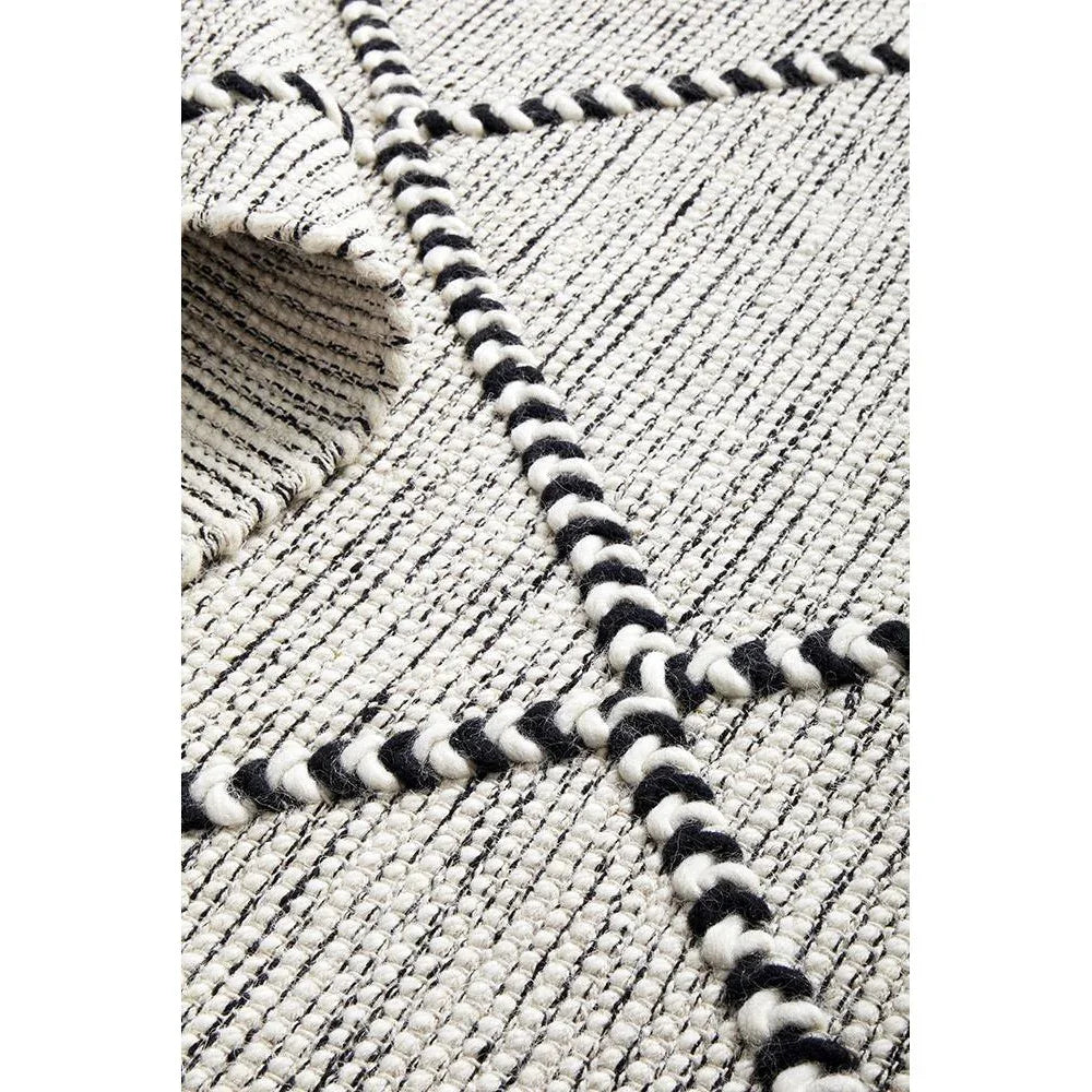 Maison Jasmin - ICONIC RUGS