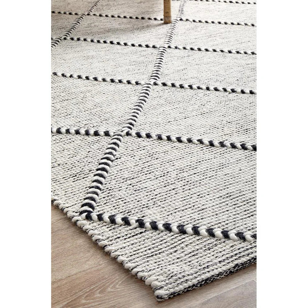 Maison Jasmin - ICONIC RUGS