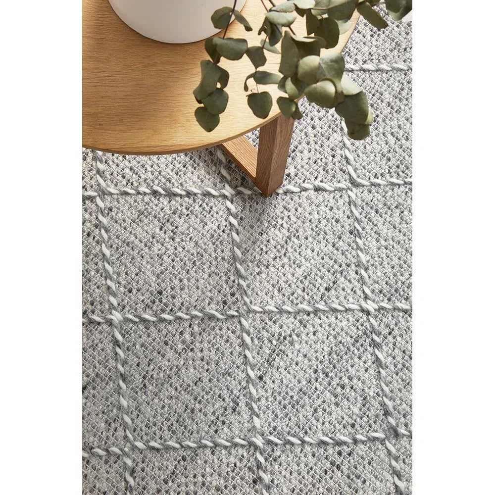 Maison Noah - ICONIC RUGS