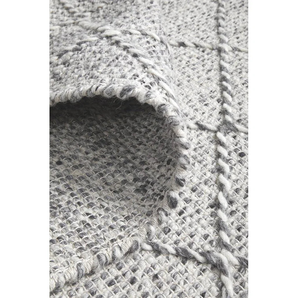 Maison Noah - ICONIC RUGS