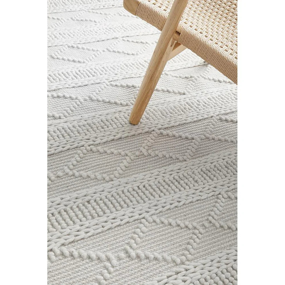 Maison Zoe - ICONIC RUGS