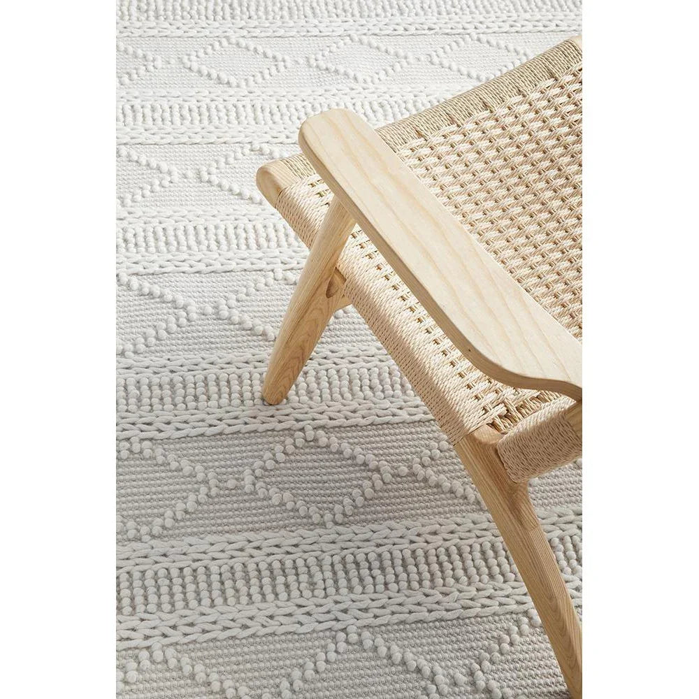 Maison Zoe - ICONIC RUGS