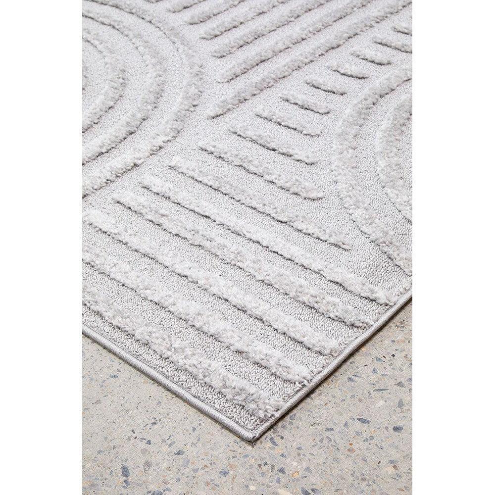 Marigold Dior Arch Rug in Silver