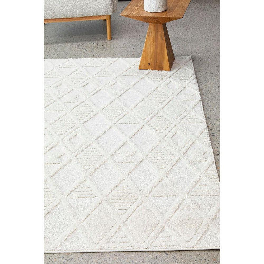 Marigold Lisa Rug in White