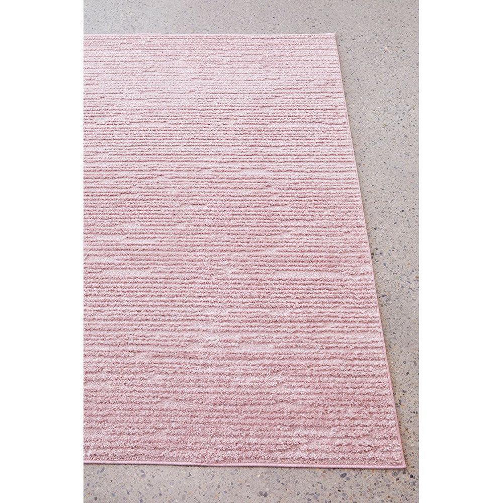 Marigold Suri Rug in Pink